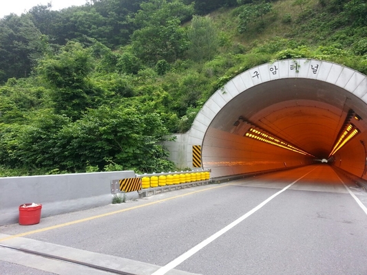 Купить 4 Meters HDG Highway Roller Barrier for Thailand Regions online manufacture