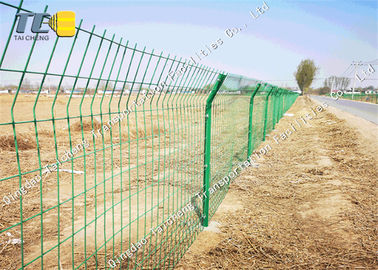Good price Pvc покрыл сваренную коррозионную устойчивость сети предохранения от проволочной изгороди высокоскоростную онлайн