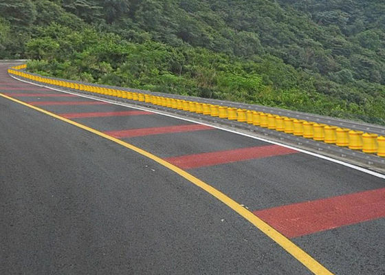 Хорошая цена Yellow With Black Stripes EVA filled roller guardrail durable safety barrier accessories for industrial and construction applications онлайн