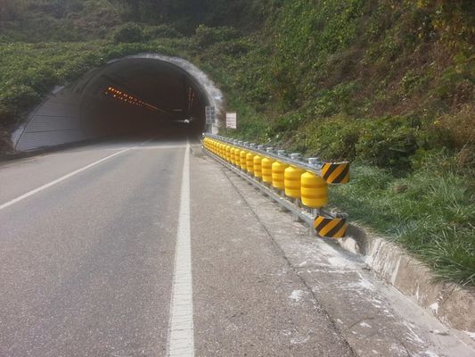 Good price 4 Meters Length Highway Roller Barrier for Mountain Roads Highly Recommended in Oman онлайн